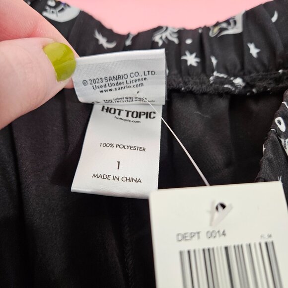 NWT Hot Topic Sanrio Chococat Celestial Hi-Low Midi Skirt Black Cat POCKETS Plus - Picture 5 of 8